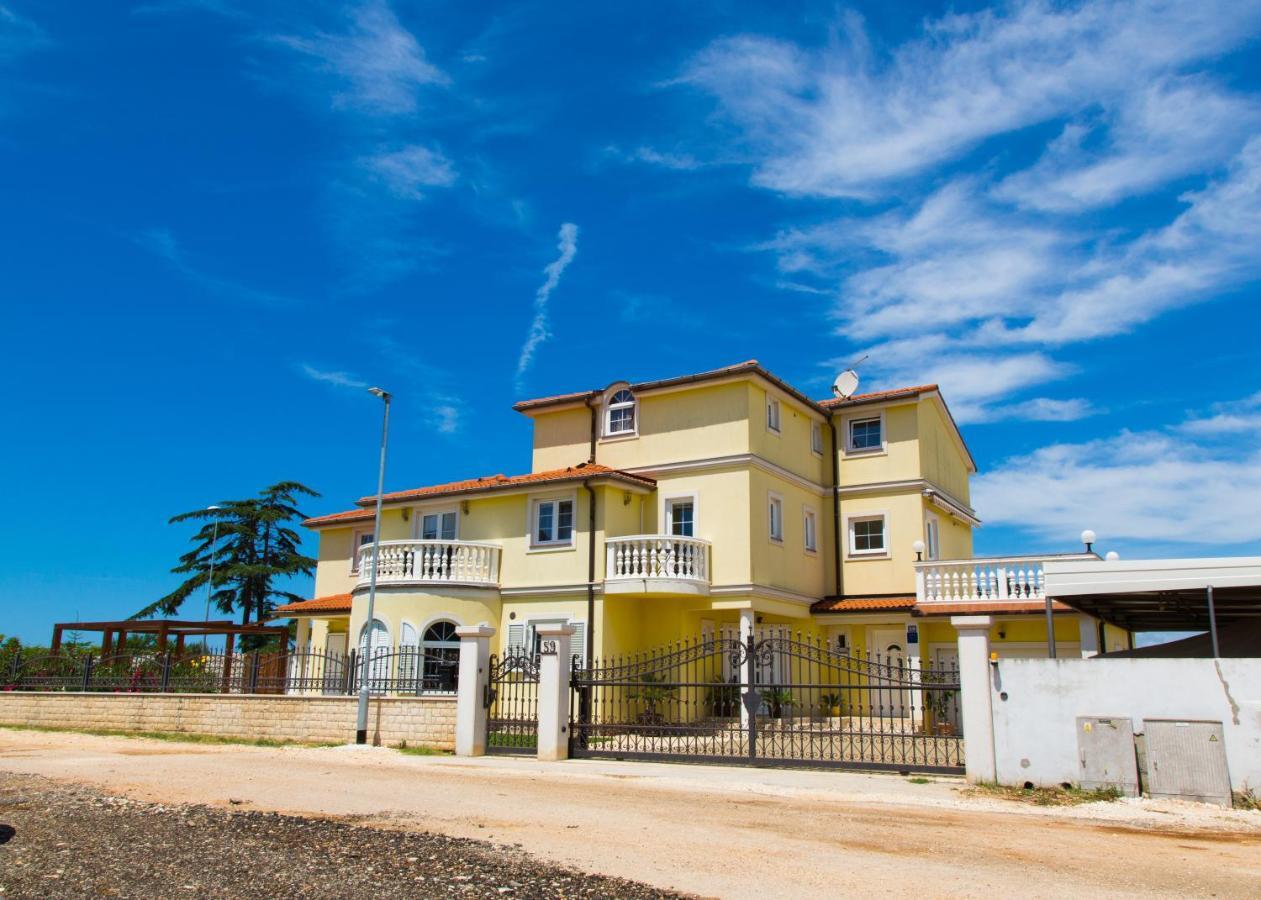 Apartments Natasa Murage Esterno foto
